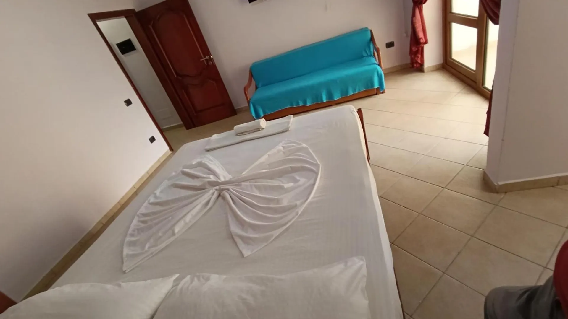 Hotel Mjeshtri Shëngjin 0*,  Albanien