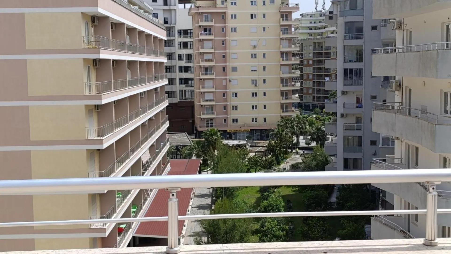 Hotel Mjeshtri Shëngjin
