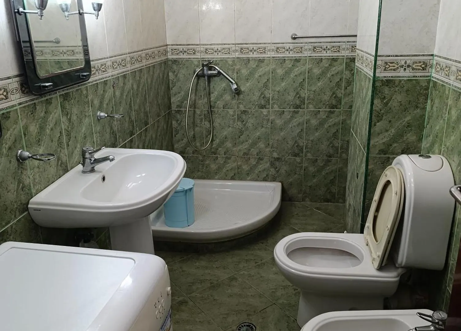 Hotel Mjeshtri Shëngjin 0*,  Albanien